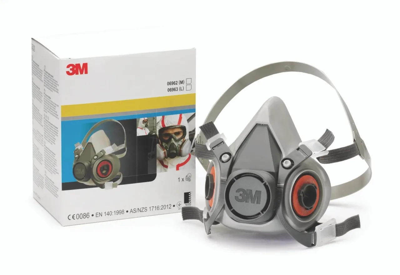 3M respirator mask with packaging box