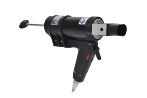 Pneumatic tool for industrial applications