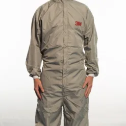 Person wearing a protective 3M coverall